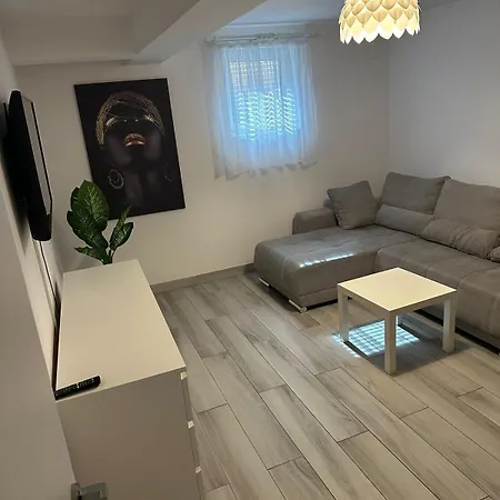 Perfect For Untold 克卢日-纳波卡